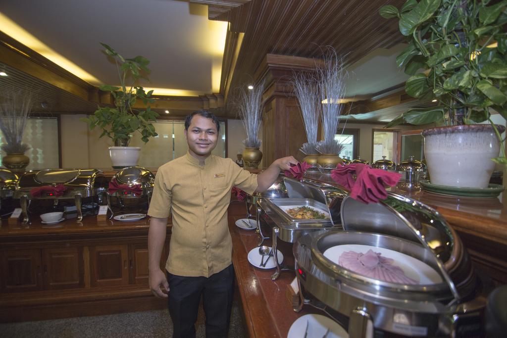 Angkor Era Hotel Siem Reap Ngoại thất bức ảnh