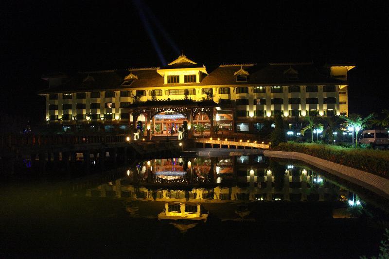 Angkor Era Hotel Siem Reap Ngoại thất bức ảnh