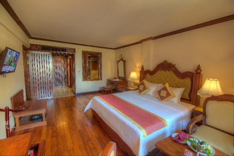 Angkor Era Hotel Siem Reap Ngoại thất bức ảnh